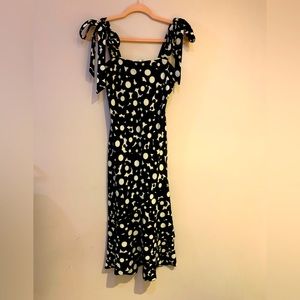 Free People, XS petite, black and white floral